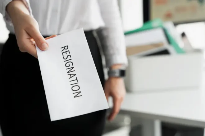 alasan resign karyawan korporat
